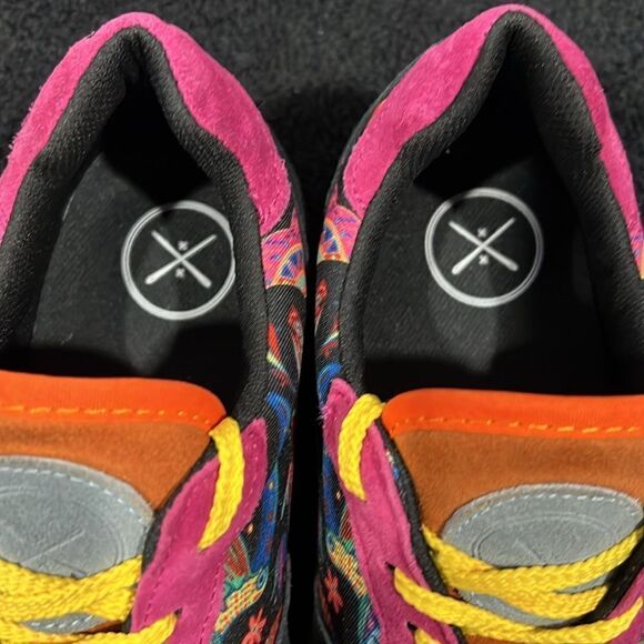 🔥 INKKAS Jogger Zocalo Suede Leather Designer Sneakers  -RARE- Women Sz 9 - EUC - Picture 8 of 15